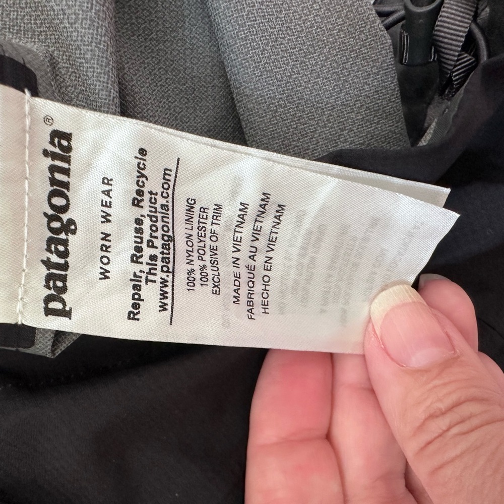Patagonia Men's Granite Crest Rain Jacket - Picture 9 of 11